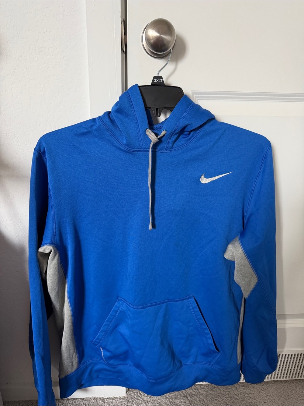 Nike Men's Royal Blue Hooded Performance Pullover with Gray Panels
